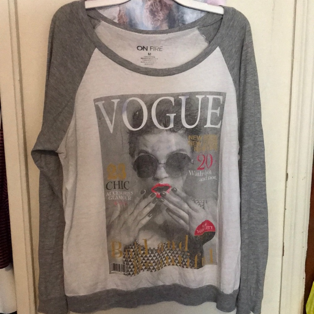 Vogue graphic tee